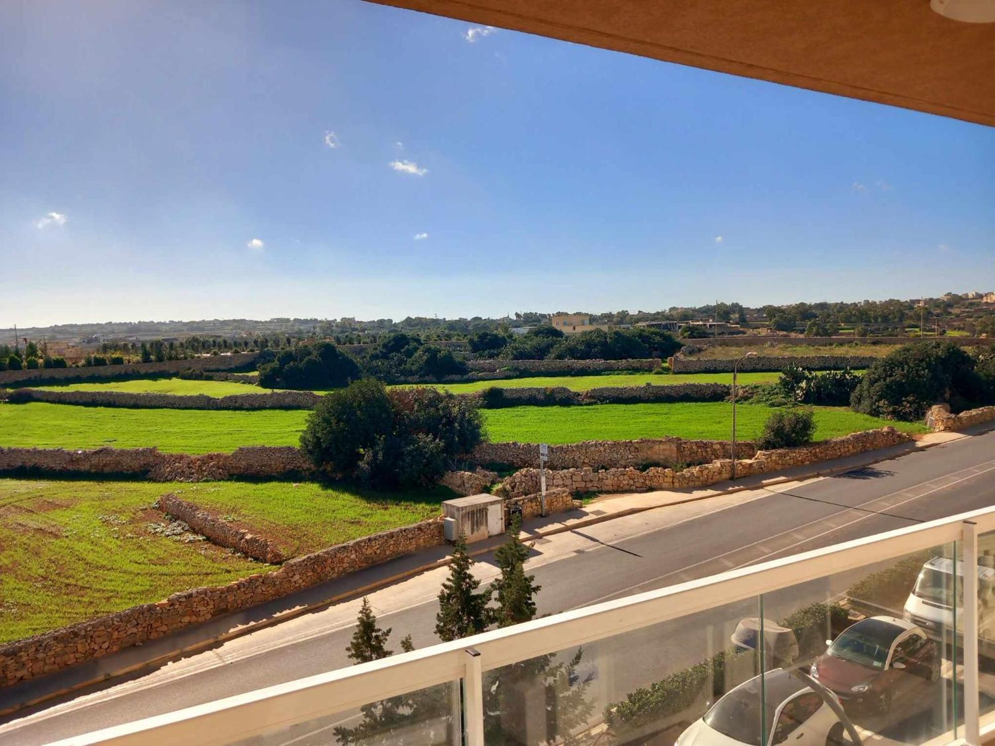 Large, 3 Bedroom Apartment In Marsascala Marsaskala Ngoại thất bức ảnh