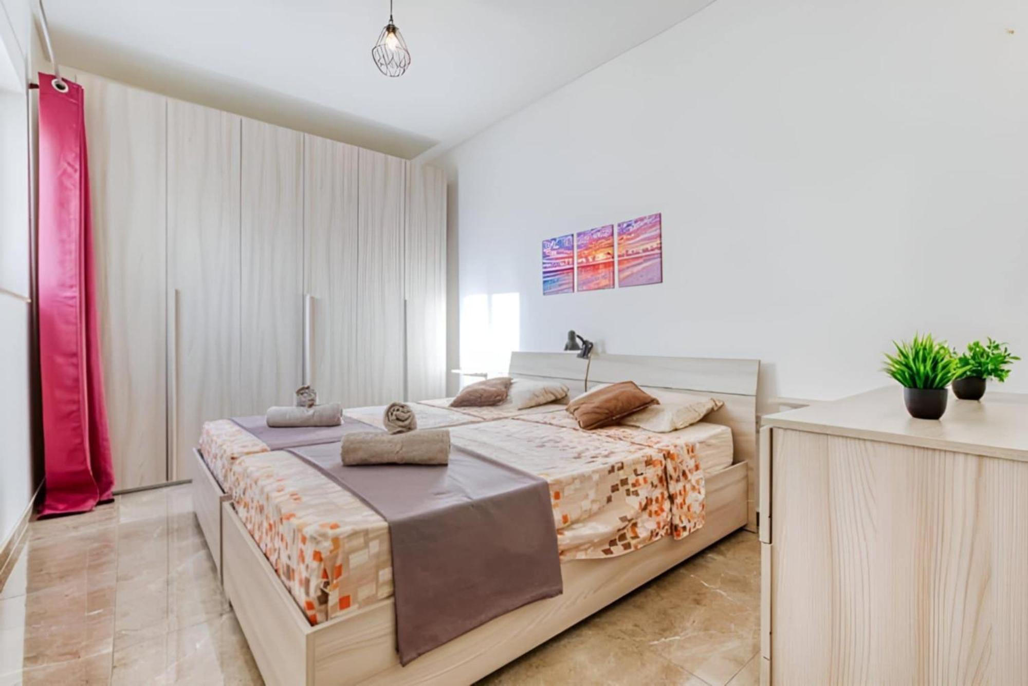 Large, 3 Bedroom Apartment In Marsascala Marsaskala Ngoại thất bức ảnh